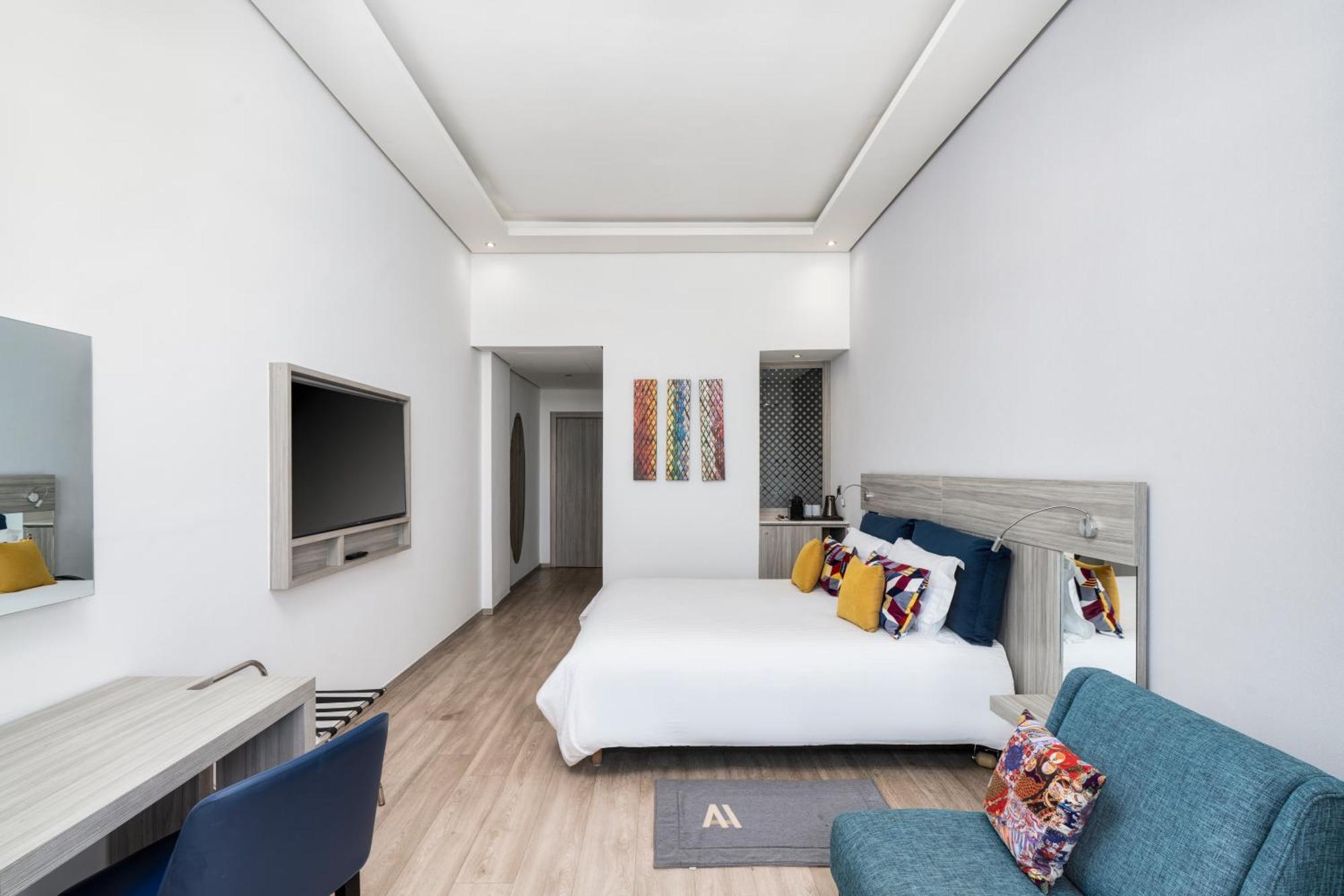 Marina Bay Center Hotel 4*